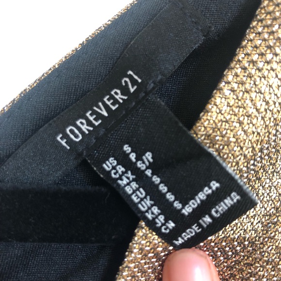 Gold dress from Forever21 - Picture 4 of 5